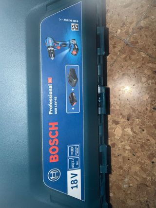 Taladro Bosch GSB 18V-45 Kit