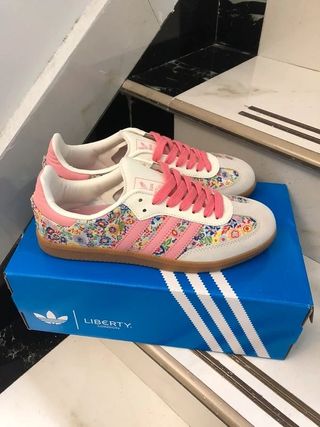 adidas Zapatillas Sin Usar Talla 41 1/3