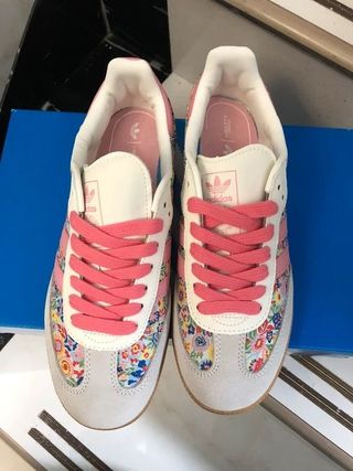 adidas Zapatillas Sin Usar Talla 41 1/3