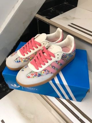 adidas Zapatillas Sin Usar Talla 41 1/3