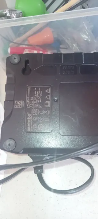Baterías y cargador Metabo