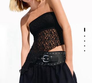 Top Bershka negro con transparencias Talla XL