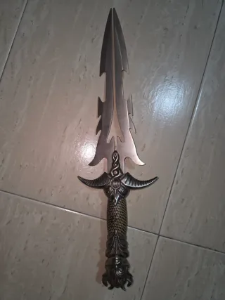 Daga decorativa fantasía dragón