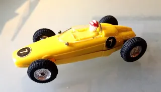 Policar B.R.M. F1 gialla slot car vintage