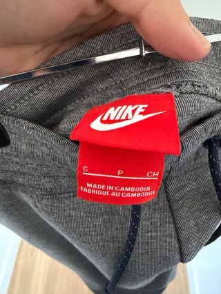 Pantalón chándal Nike gris