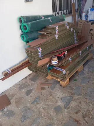 Tarima flotante color merbau Cerezo es un C5