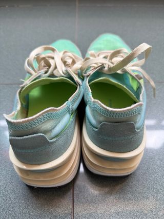 Nike Deportivas Beige y Verde