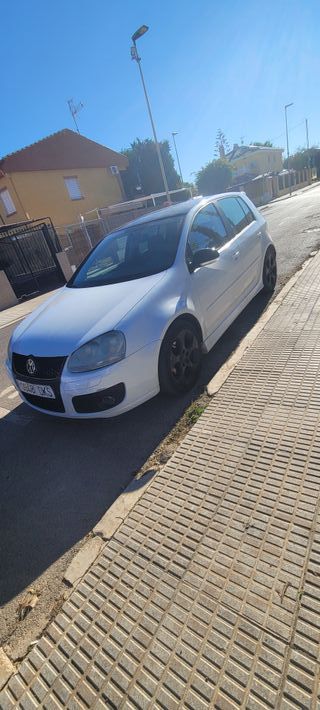 Volkswagen Golf 5 gtd