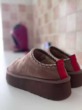 Zuecos marrones calentitos