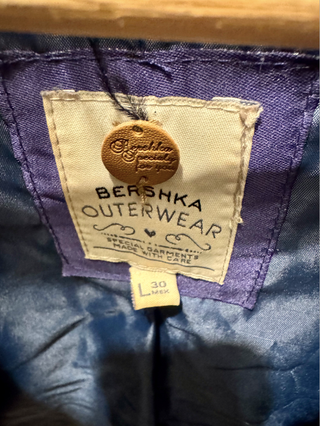 Chaqueta peluda Bershka azul Talla L