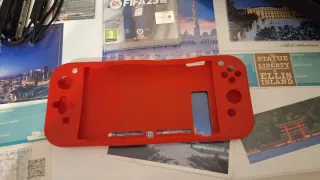 Nintendo Switch + FIFA 23 y Mario Party