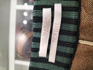 Pantalón Scotch & Soda estampado floral