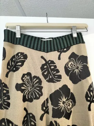 Pantalón Scotch & Soda estampado floral