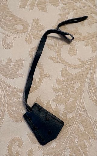 Bolso de mano azul efecto piel