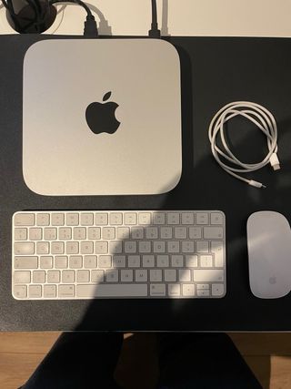 Mac Mini M1 16GB + Teclado y Ratón Magic Apple