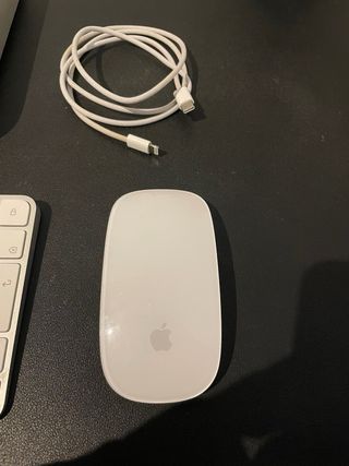 Mac Mini M1 16GB + Teclado y Ratón Magic Apple