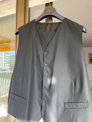 Traje de boda negro