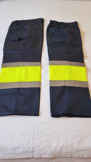 Chaleco de vestir gris hombre