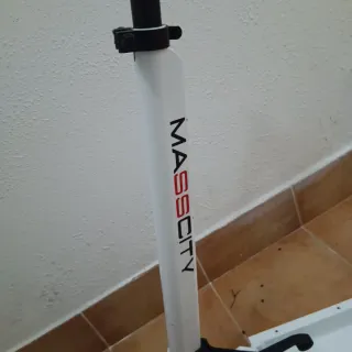 Chasis, manillar y rueda delantera patinete