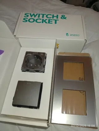 Interruptor y Enchufe Bseed, Dos Juegos 10€ C/U,