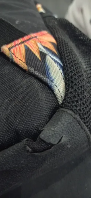 Mochila Roxy Estampada Floral Negra