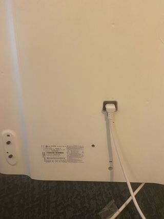 Smart TV LG 42 blanco y plata