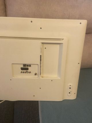 Smart TV LG 42 blanco y plata