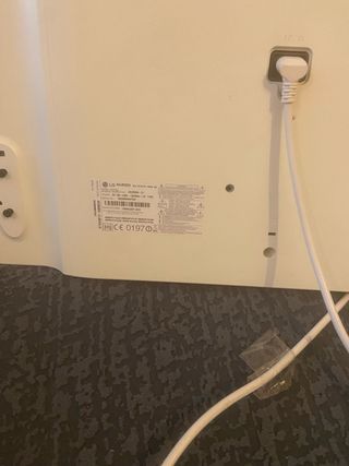 Smart TV LG 42 blanco y plata