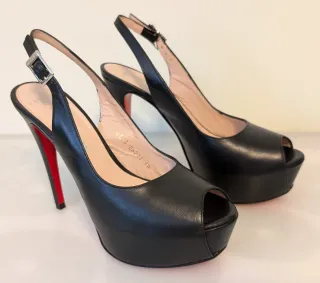 Zapatos Angari cuero negro y suela roja talla 38