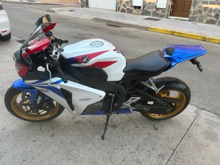 Honda CBR 1000 RR Moto Deportiva