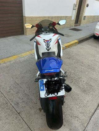 Honda CBR 1000 RR Moto Deportiva