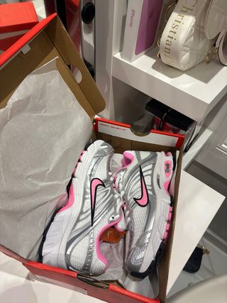 Nike Air Max Moto 2K