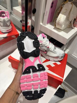 Nike Air Max Moto 2K