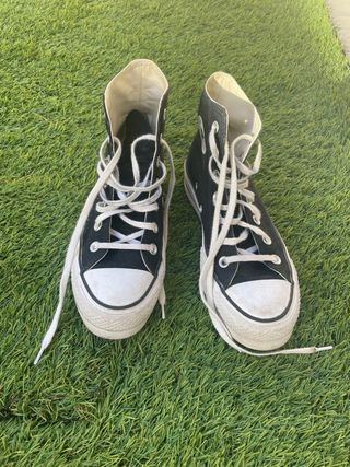 Bambas Converse Negras con plataforma Talla 36.5