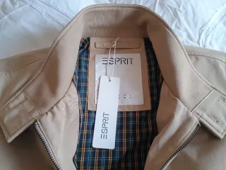 Cazadora Esprit Beige Hombre ajustada Talla L