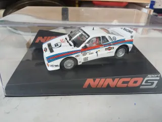 Lancia 037 Martini Ninco Slot Car