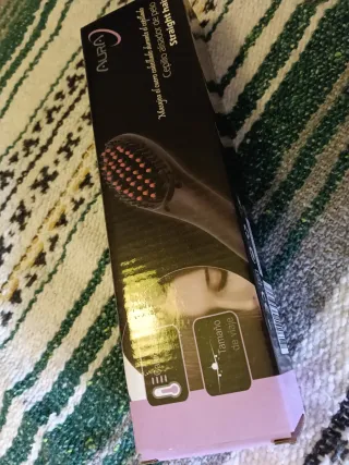 Cepillo Alisador de Pelo Aura Negro