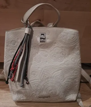 Bolso Desigual Beige con Diseño Floral