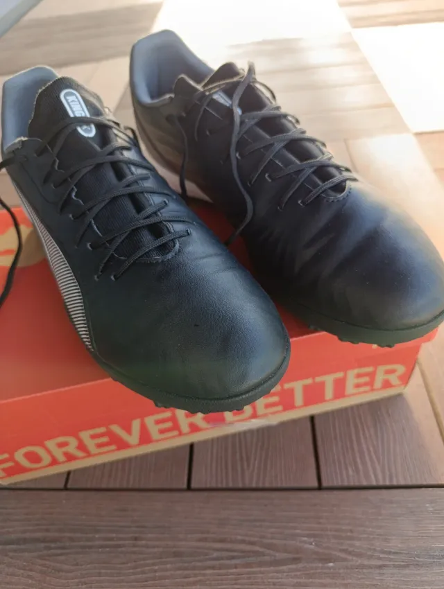 Scarpe da calcio Puma taglia 46