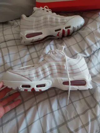 Zapatillas Nike Air Max 95 OG Blancas y Rojas
