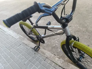 Bicicleta BMX 20 Buen Estado