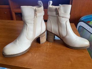 Botas blancas tacón talla 39