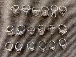 Anillos de Acero con Diseños Animales