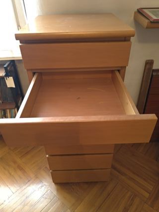 Cassettiera in legno marrone