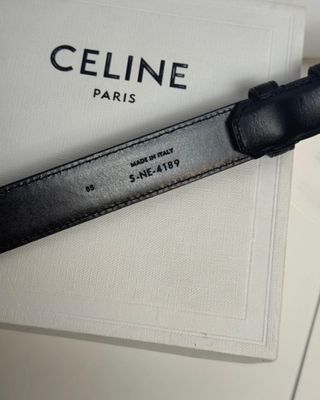 Cinturón Celine Triomphe Negro Dorado 85cm