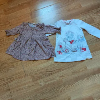 2 vestitini bimba fantasia floreale e con disegno