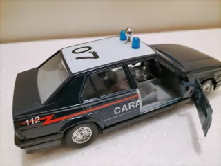 Alfa Romeo 75 Carabinieri 1/24
