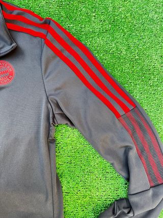 Sudadera de entrenamiento Adidas FC Bayern Munich
