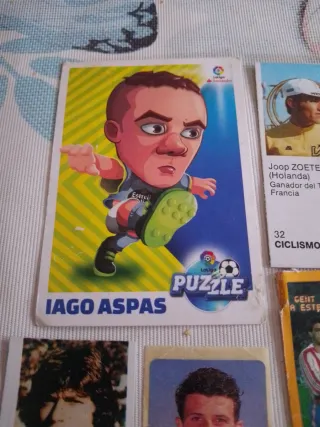 Lote 6 cromos fútbol y ciclismo
