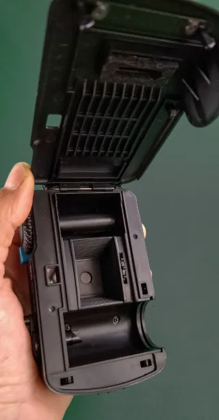 CÁMARA COMPACTA VIVITAR ECO 35